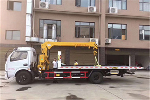 黄平附近汽车轮胎更换