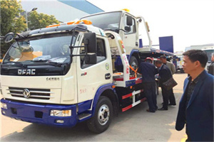 黄平汽车道路救援拖车价格